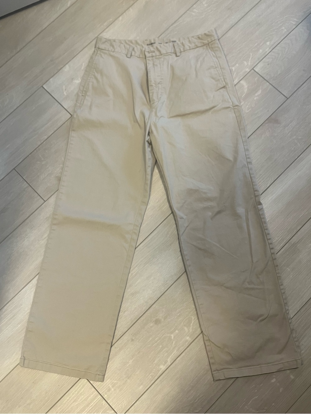 Men's Classic Baggy Chino Pants in Beige
